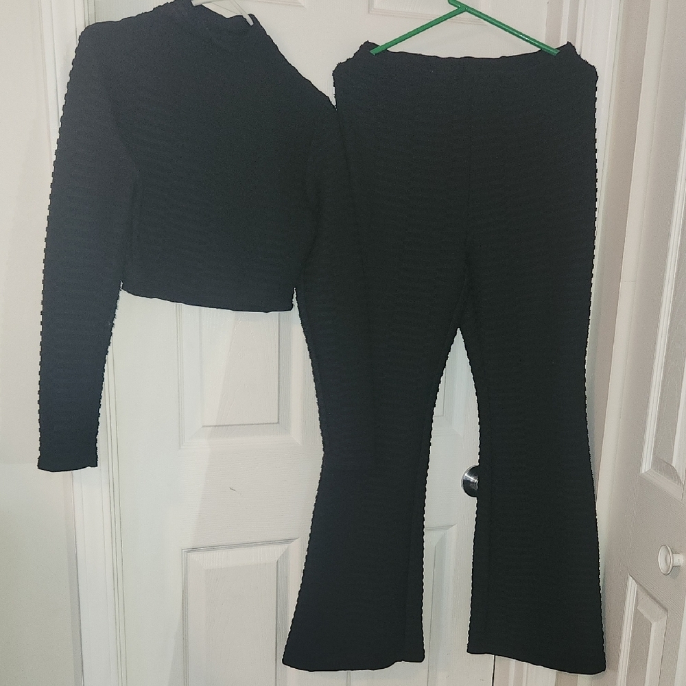 Black Textured Women's Crop Top Jumpsuit Flared Pant Set